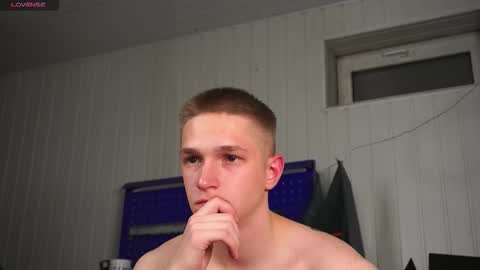 Dustyn online show from 10/19/25, 04:29