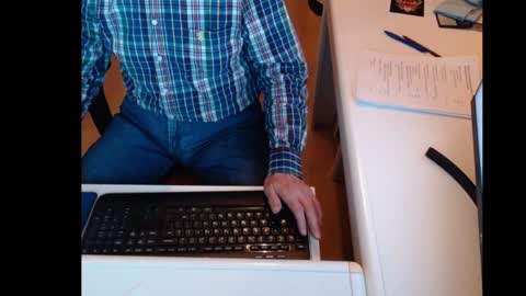 dutchpornking2 online show from 12/24/24, 05:23