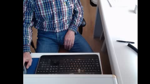 dutchpornking2 online show from 01/10/25, 12:47