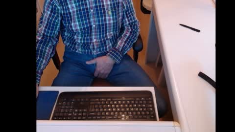 dutchpornking2 online show from 01/12/25, 08:14