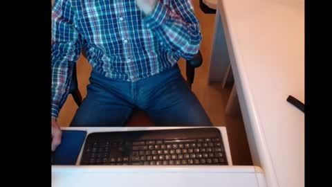 dutchpornking2 online show from 01/12/25, 05:33