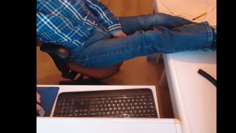dutchpornking2 online show from 01/15/25, 05:47