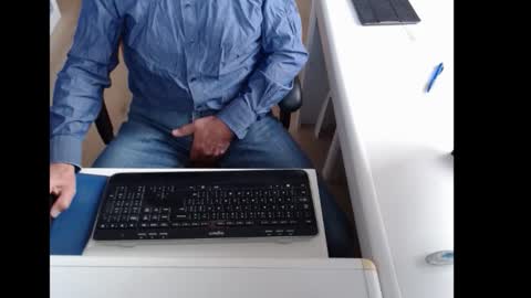 Snapshot of dutchpornking2 chatting on 09/30/25, 07:35 dutchpornking2 online show from 09/30/25, 07:35