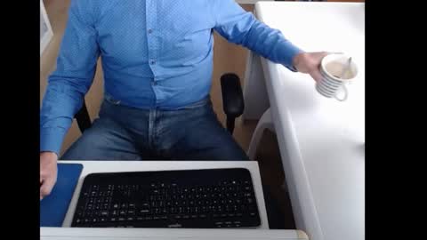 Snapshot of dutchpornking2 chatting on 10/08/25, 07:39 dutchpornking2 online show from 10/08/25, 07:39