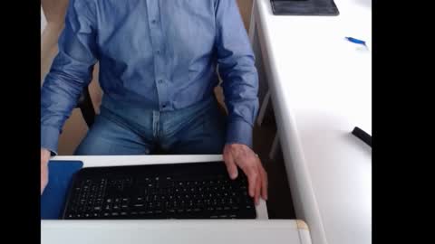 Snapshot of dutchpornking2 chatting on 10/19/25, 07:09 dutchpornking2 online show from 10/19/25, 07:09