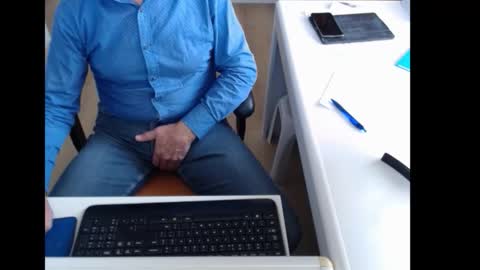 Snapshot of dutchpornking2 chatting on 10/30/25, 09:44 dutchpornking2 online show from 10/30/25, 09:44