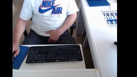 dutchpornking2 online show from 07/04/26, 06:19