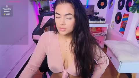 duulce_mia online show from 06/24/26, 11:31