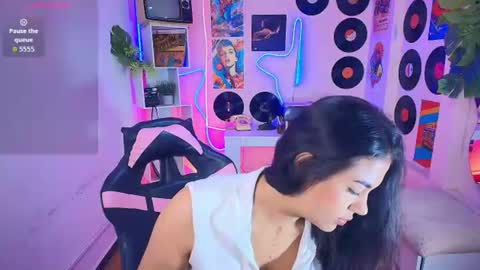 duulce_mia online show from 07/06/26, 11:29