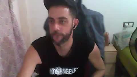 Snapshot of dvdvlc29 chatting on 10/27/25, 10:30 david online show from 10/27/25, 10:30