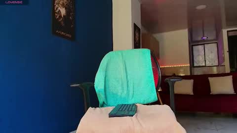 dwayne_brown online show from 11/24/25, 07:24