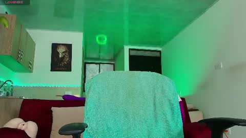 dwayne_brown online show from 07/26/26, 03:30