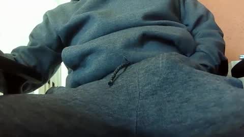 Snapshot of dweav240 chatting on 02/20/25, 06:13 dweav240 online show from 02/20/25, 06:13