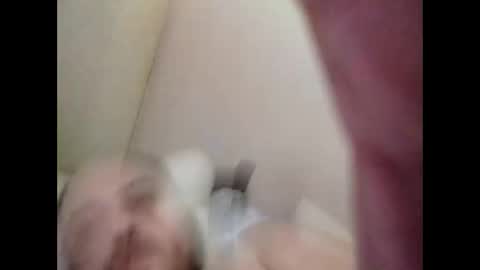 Snapshot of dwizziz chatting on 11/13/25, 03:38 Ivan online show from 11/13/25, 03:38