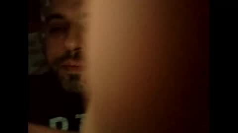 Snapshot of dwizziz chatting on 12/14/25, 02:44 Ivan online show from 12/14/25, 02:44