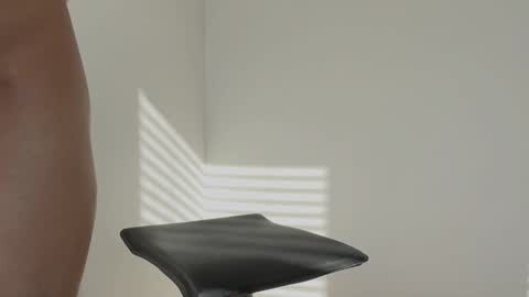 Snapshot of dxbsweeng chatting on 10/14/25, 08:53 dxbsweeng online show from 10/14/25, 08:53