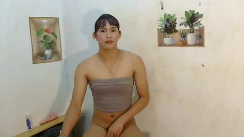 Snapshot of dy_namite chatting on 07/10/26, 06:32 dy_namite online show from 07/10/26, 06:32