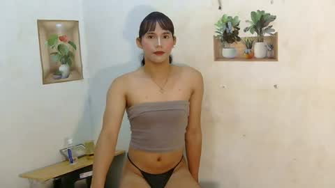 Snapshot of dy_namite chatting on 07/21/26, 05:26 dy_namite online show from 07/21/26, 05:26