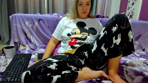 dayana online show from 12/13/24, 08:09