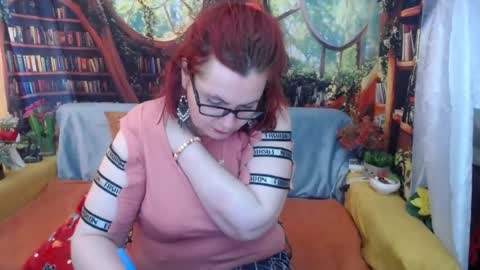 Dyanne online show from 06/16/26, 11:57
