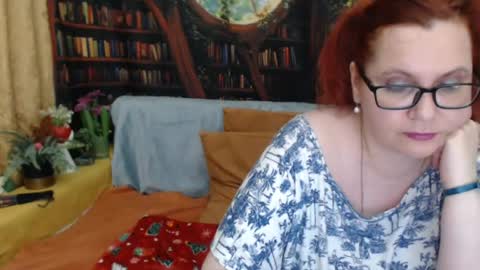 Dyanne online show from 06/23/26, 07:01