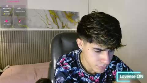 Snapshot of dyla_n18_ chatting on 11/24/25, 07:46 dyla_n18_ online show from 11/24/25, 07:46