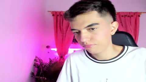 Dylan online show from 09/23/25, 11:24