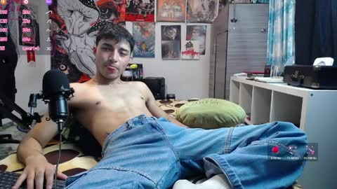 Snapshot of dylan__fun18 chatting on 04/07/26, 11:15 Dylan 3 online show from 04/07/26, 11:15