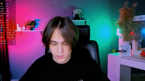 Snapshot of dylan_bold chatting on 10/09/25, 07:17 dylan_bold online show from 10/09/25, 07:17