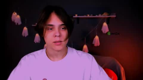 Snapshot of dylan_bold chatting on 11/01/25, 10:28 dylan_bold online show from 11/01/25, 10:28