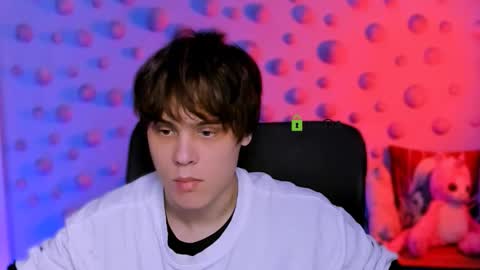 dylan_bold online show from 12/03/25, 09:51