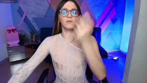 Snapshot of dylan_rossee chatting on 02/20/25, 03:56 DYLAN online show from 02/20/25, 03:56