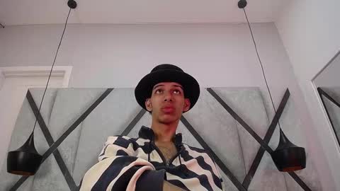 dylan_scotts online show from 09/30/25, 09:09