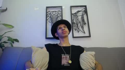 dylan_scotts online show from 10/01/25, 08:15