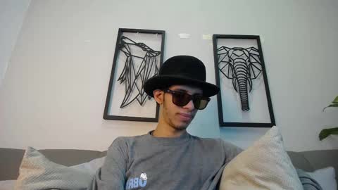 dylan_scotts online show from 10/15/25, 08:31