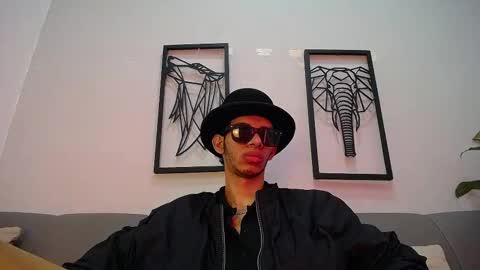 dylan_scotts online show from 10/20/25, 09:48