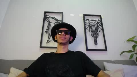 dylan_scotts online show from 10/29/25, 08:10