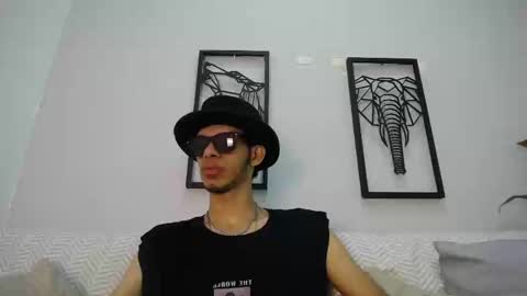 dylan_scotts online show from 11/01/25, 09:39