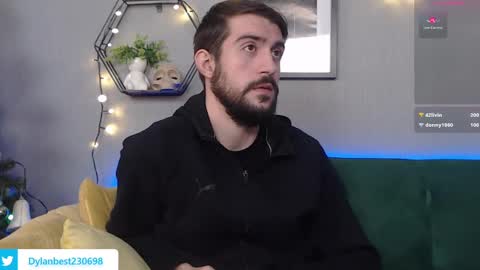 Dylan online show from 12/18/24, 10:40