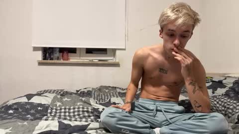 Dylan and Ollie online show from 01/18/25, 10:28