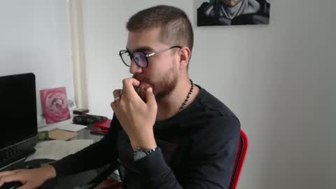 dylanhot10 online show from 09/27/25, 08:25