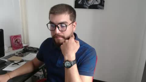 dylanhot10 online show from 12/05/25, 07:54