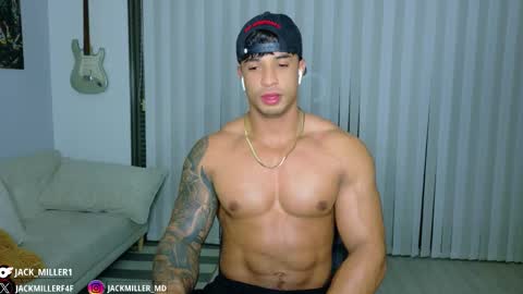 Snapshot of dylanrivera_ chatting on 11/04/25, 03:38 Dylan Rivera online show from 11/04/25, 03:38