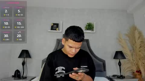 Snapshot of dylanroyce_ chatting on 05/31/26, 12:34 dylanroyce_ online show from 05/31/26, 12:34