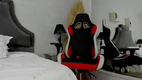 Snapshot of dylanroyce_ chatting on 06/13/26, 01:20 dylanroyce_ online show from 06/13/26, 01:20