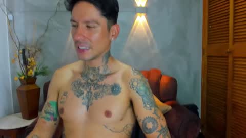 D Y L A N online show from 12/03/24, 08:17