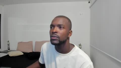 Dylan Taylor online show from 01/01/25, 04:18