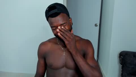 Snapshot of dylantaylor_1 chatting on 09/13/25, 04:34 Dylan Taylor online show from 09/13/25, 04:34