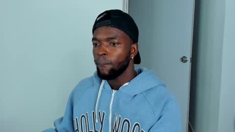 Snapshot of dylantaylor_1 chatting on 09/16/25, 04:46 Dylan Taylor online show from 09/16/25, 04:46