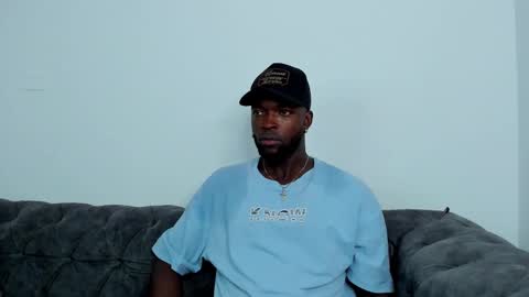 Snapshot of dylantaylor_1 chatting on 09/18/25, 04:25 Dylan Taylor online show from 09/18/25, 04:25